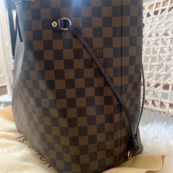 Louis Vuitton GM in Damier Ebene with dust bag - Picture 7 of 10